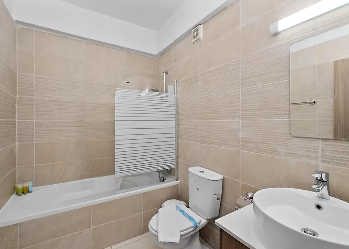 Downtown Sea View Penthouse *